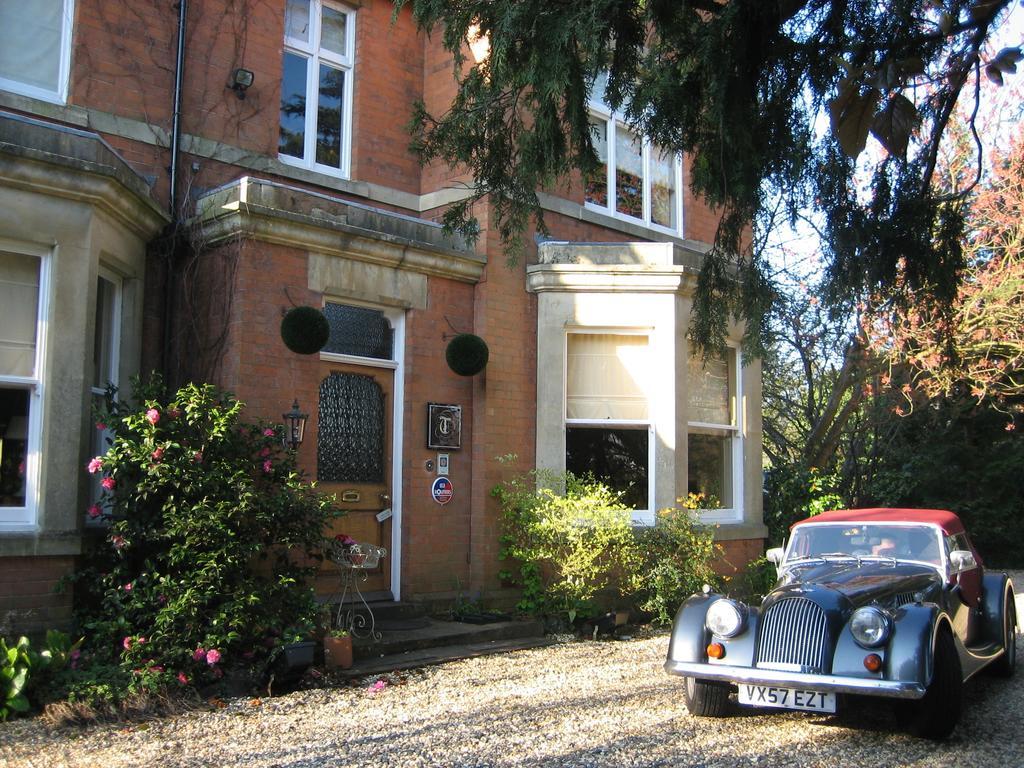 Treherne House & The Malvern Retreat Грейт Малвърн Екстериор снимка