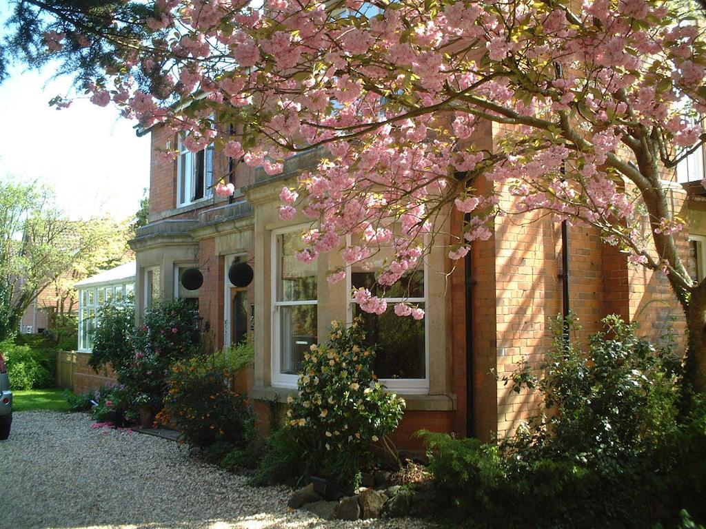 Treherne House & The Malvern Retreat Грейт Малвърн Екстериор снимка