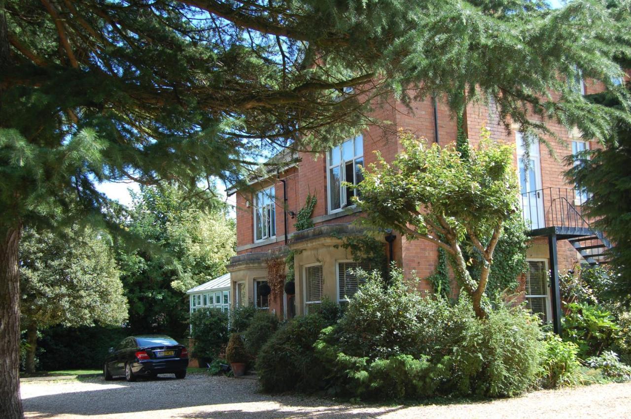 Treherne House & The Malvern Retreat Грейт Малвърн Екстериор снимка